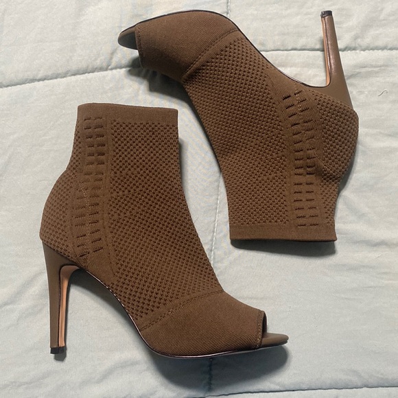 Express Shoes Express Peep Toe Heel Poshmark